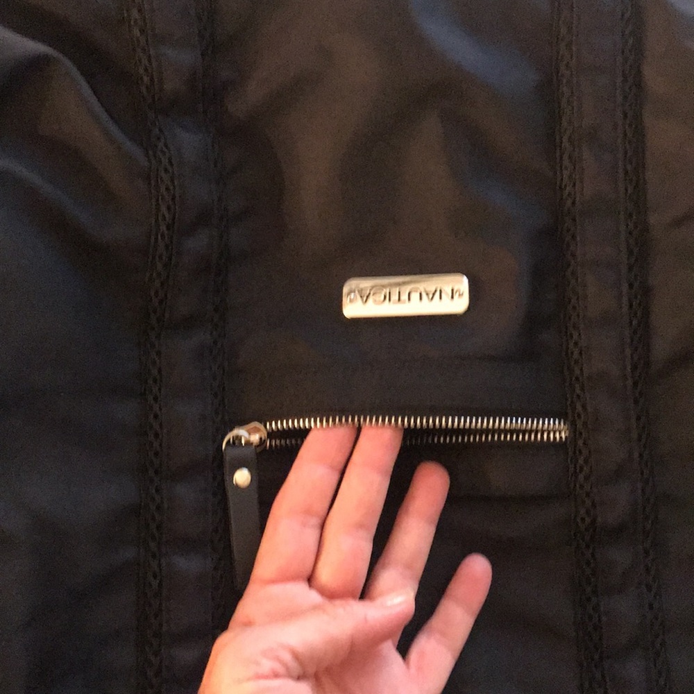 Like new backpack with tip handles - Picture 6 of 6